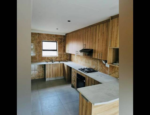 2 BEDROOM PROPERTY TO RENT IN DALPARK